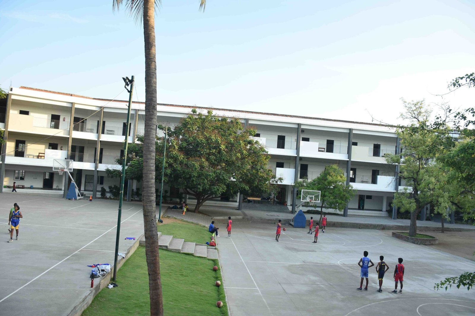 Campus 03
